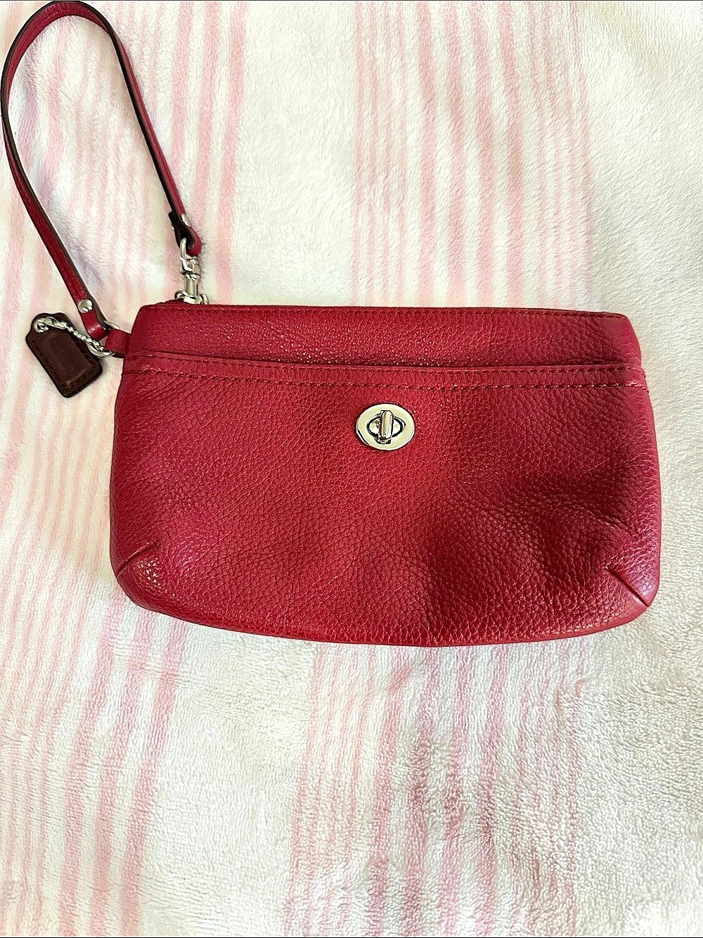 Coach Legacy Turnlock Wristlet Red